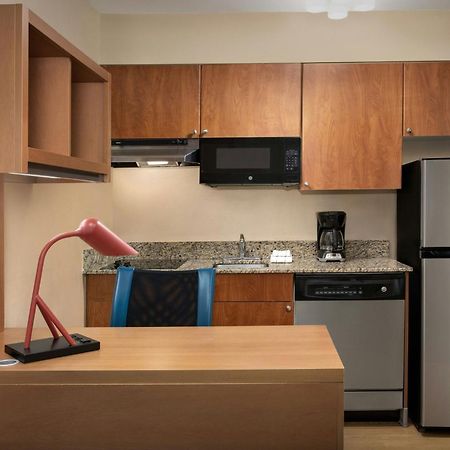 Towneplace Suites By Marriott Portland Hillsboro Esterno foto