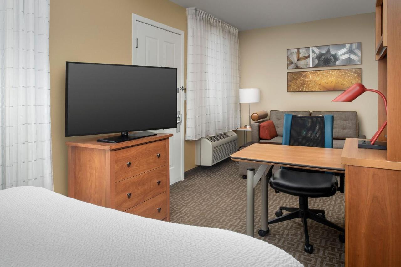 Towneplace Suites By Marriott Portland Hillsboro Esterno foto