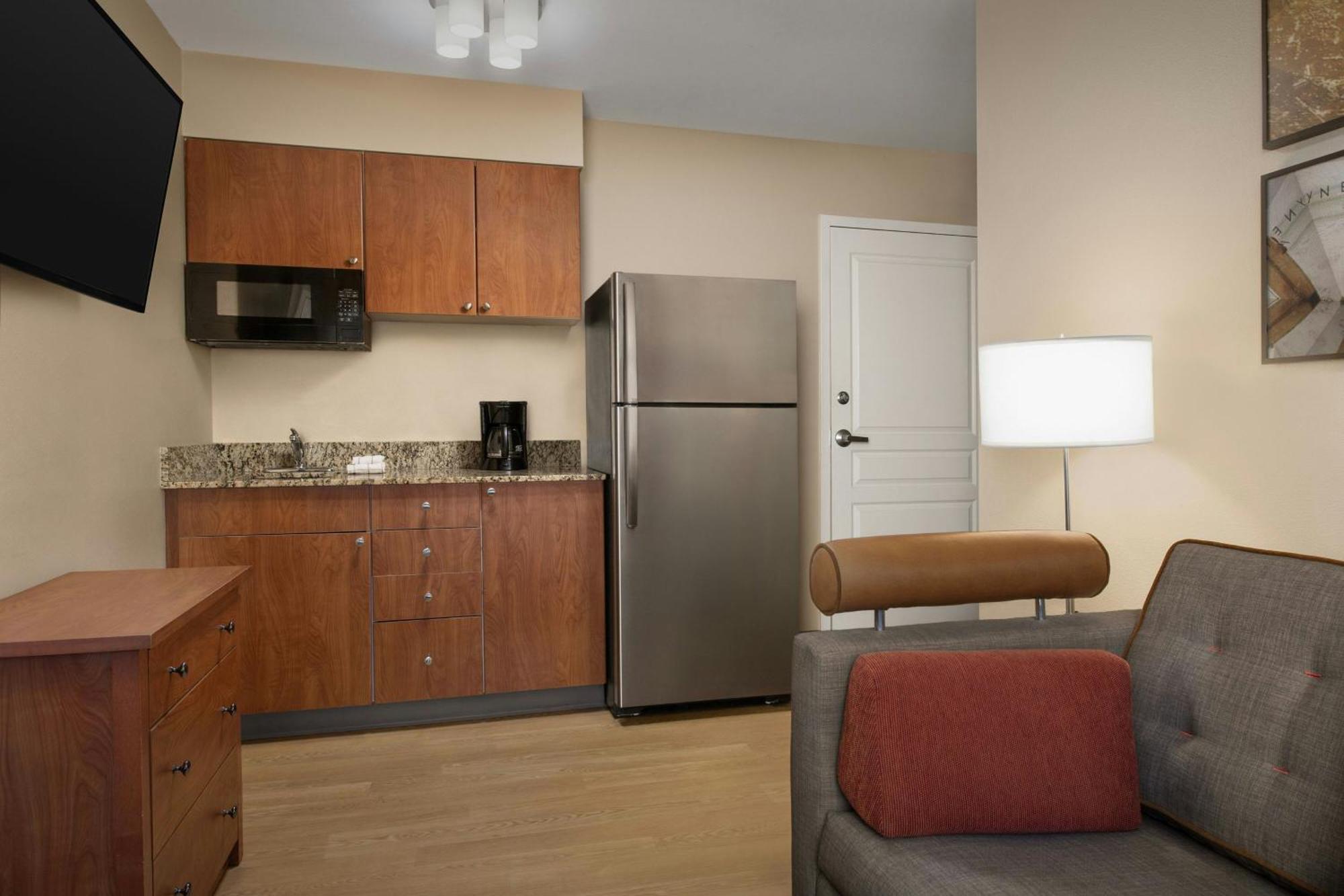 Towneplace Suites By Marriott Portland Hillsboro Esterno foto