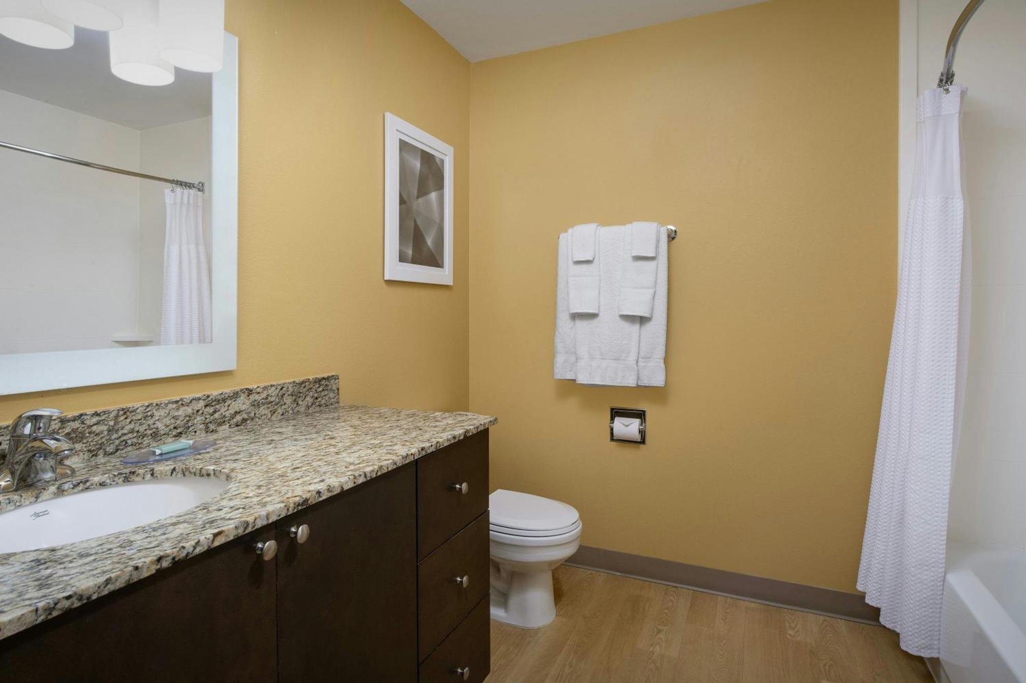 Towneplace Suites By Marriott Portland Hillsboro Esterno foto