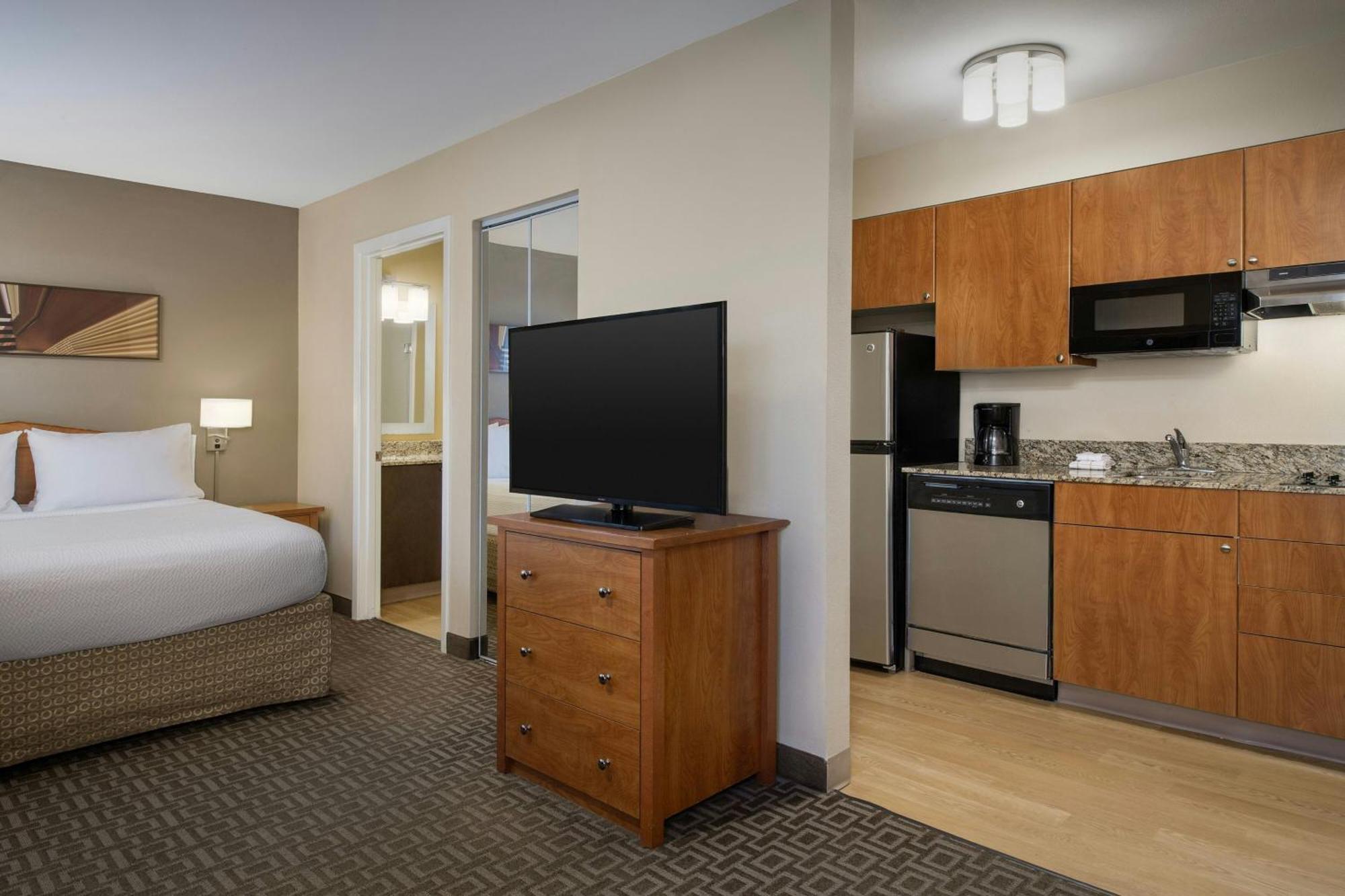 Towneplace Suites By Marriott Portland Hillsboro Esterno foto