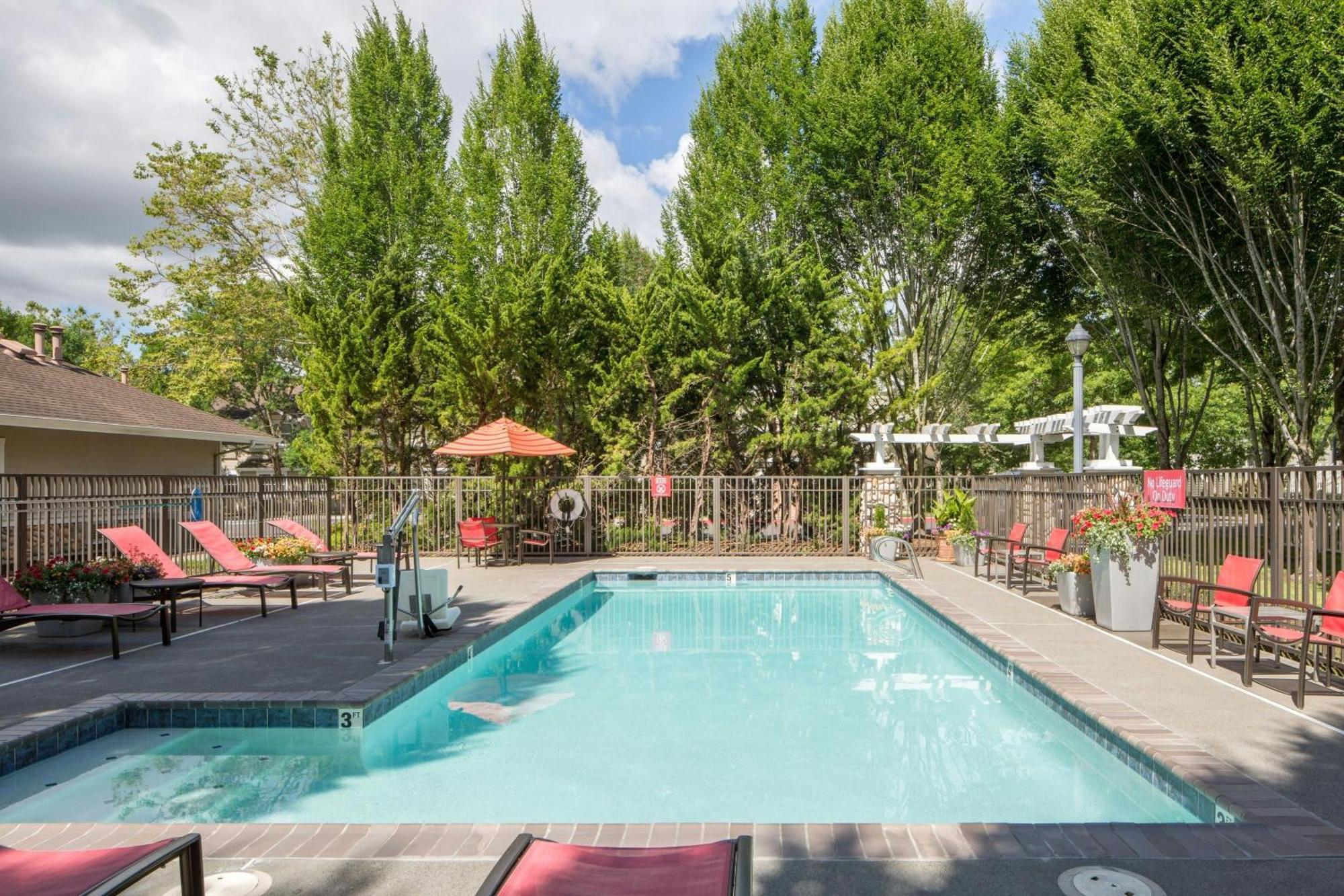 Towneplace Suites By Marriott Portland Hillsboro Esterno foto