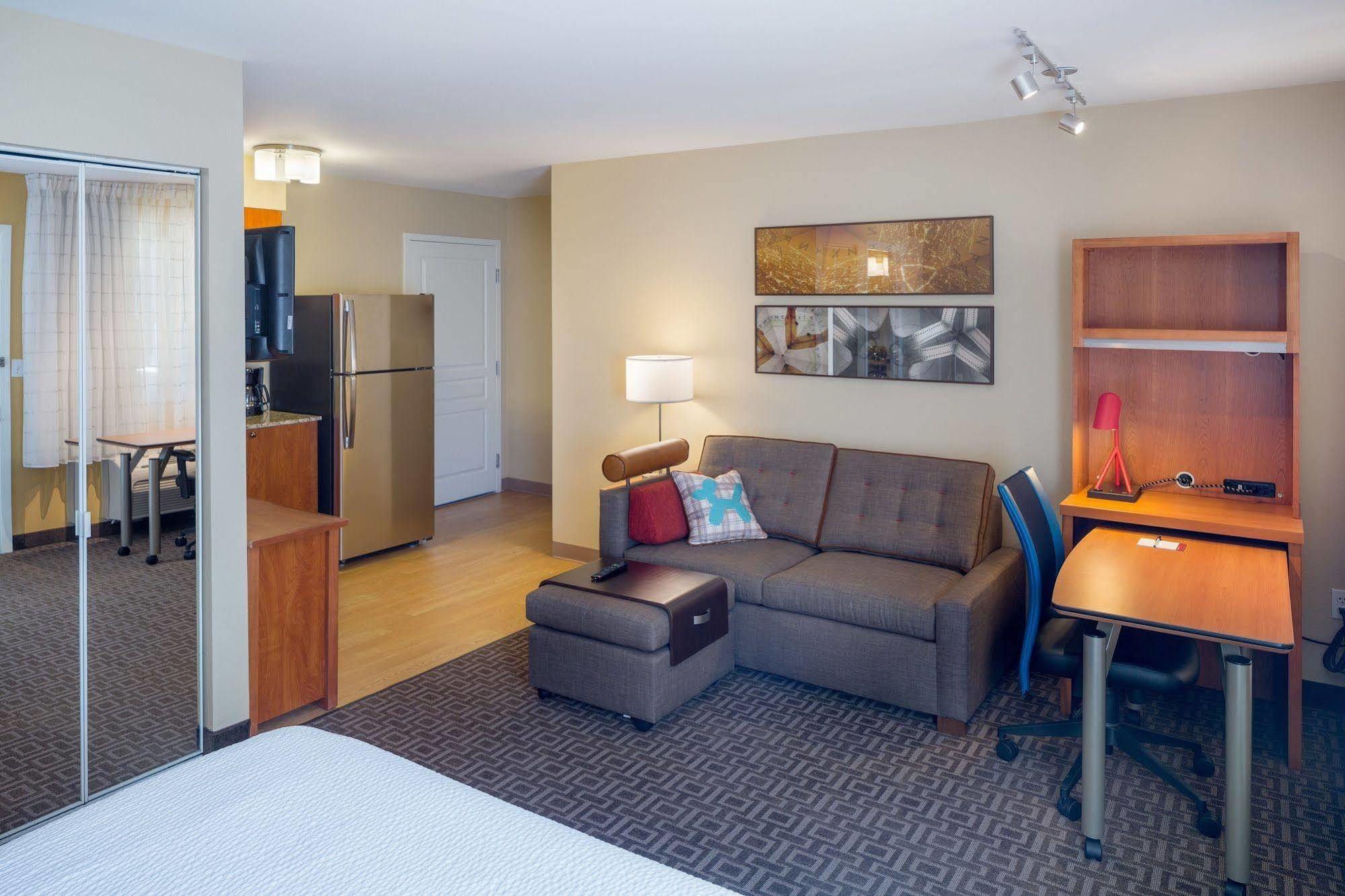 Towneplace Suites By Marriott Portland Hillsboro Esterno foto